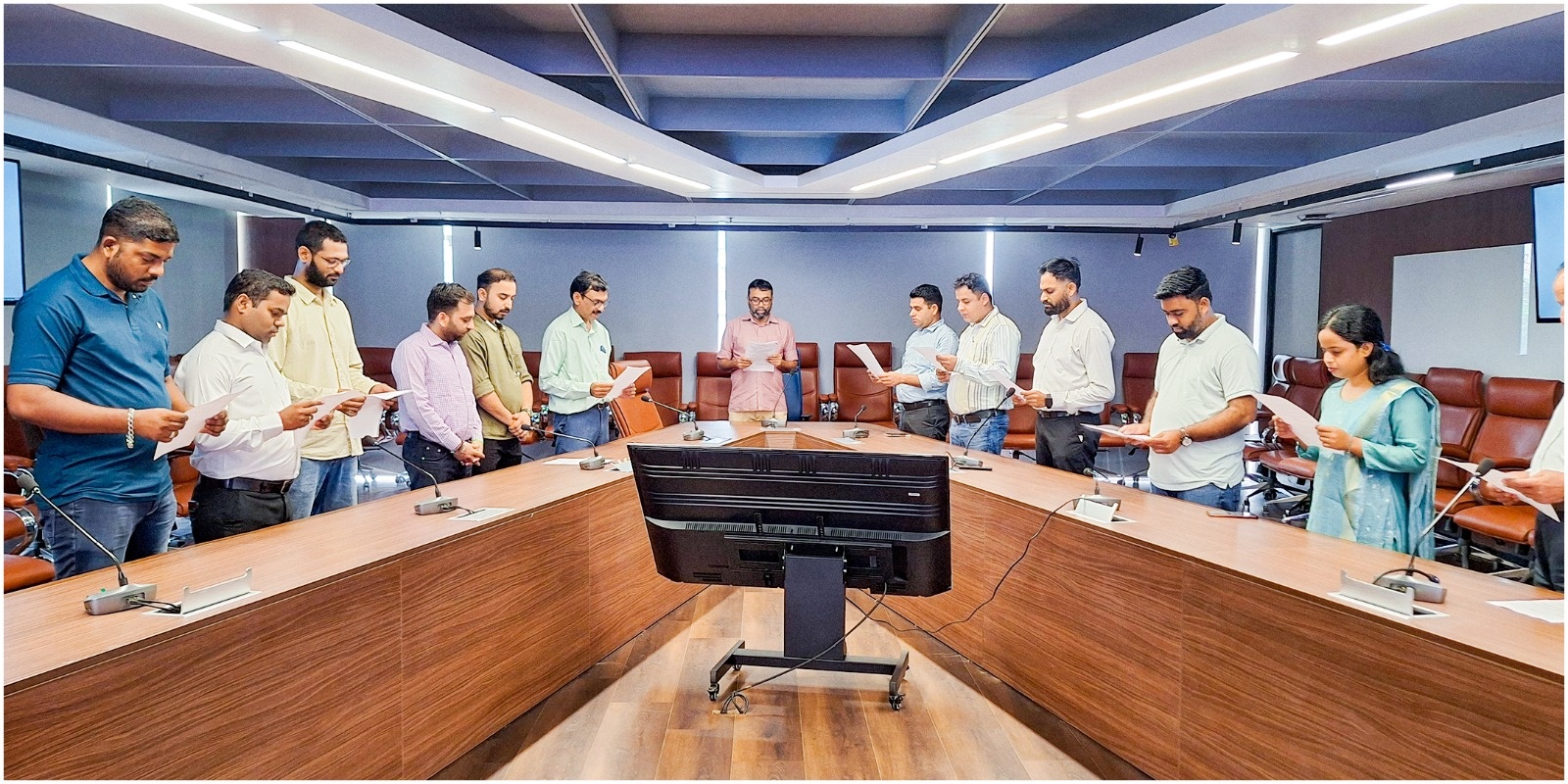 NHSRCL च्या साइट कार्यालयांमध्ये सर्व कर्मचाऱ्यांना प्रामाणिकतेची शपथ देण्यात आली